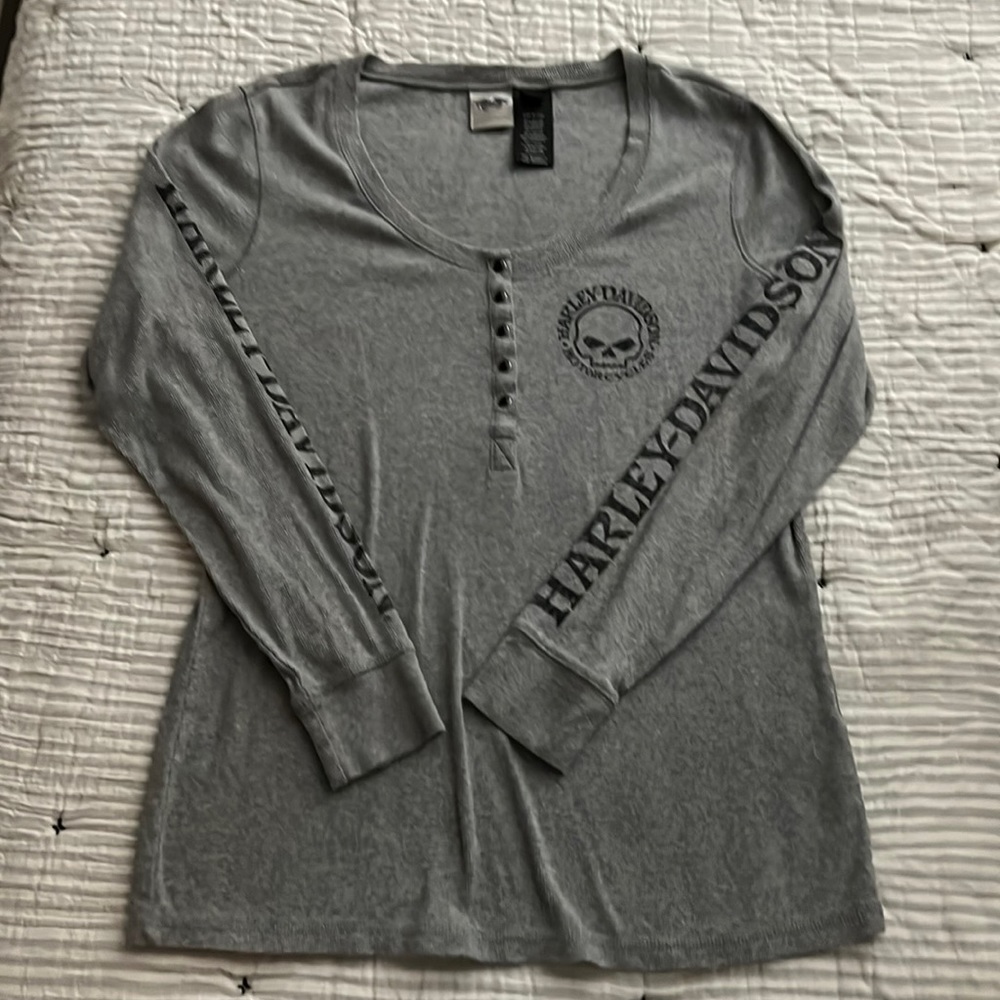 Harley-Davidson Gray Long Sleeve Henley with Skull Logo